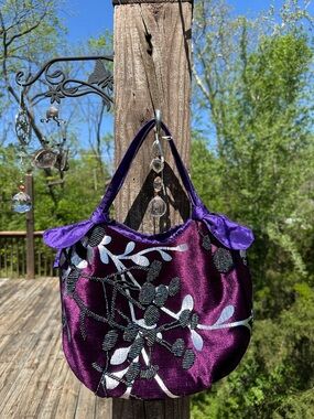 Purple Hand beaded Women's Small Bag. Vintage. Made in Vietnam